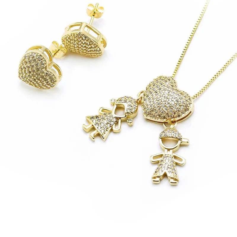 Gullhúðað hjartaskartgripasett